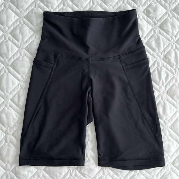 Old Navy Active Biker Shorts - 5 Pairs - Picture 6 of 6